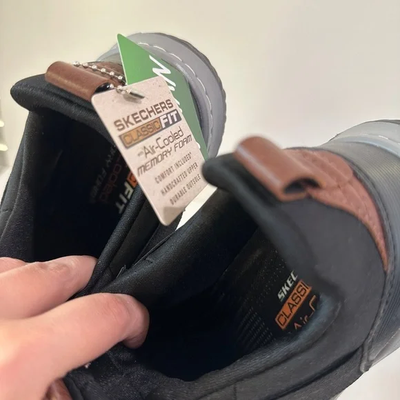Skechers Delson 3.0 Cicada Slip-On Sneaker men. NWT size 9 - Picture 9 of 10